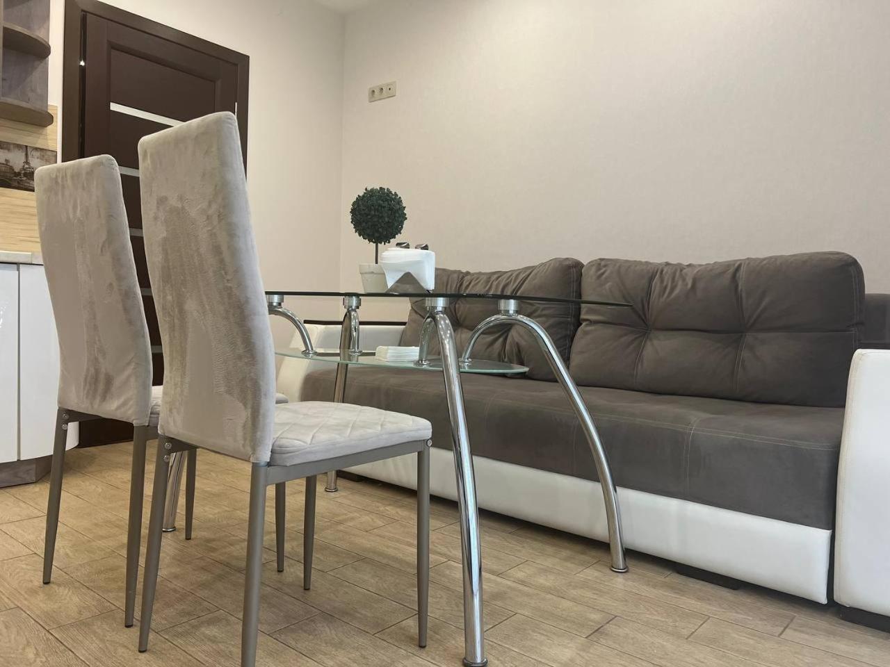 Apartment - Dzhordzha Vashynhtona *