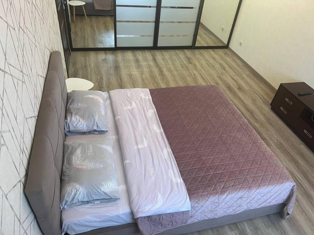 Apartment - Dzhordzha Vashynhtona