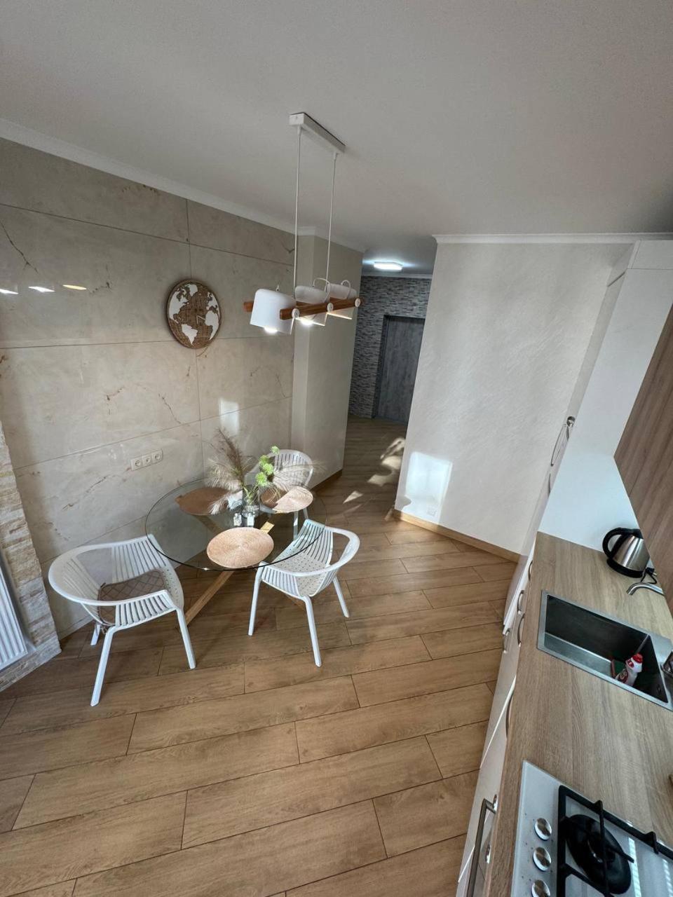Apartment - Dzhordzha Vashynhtona *