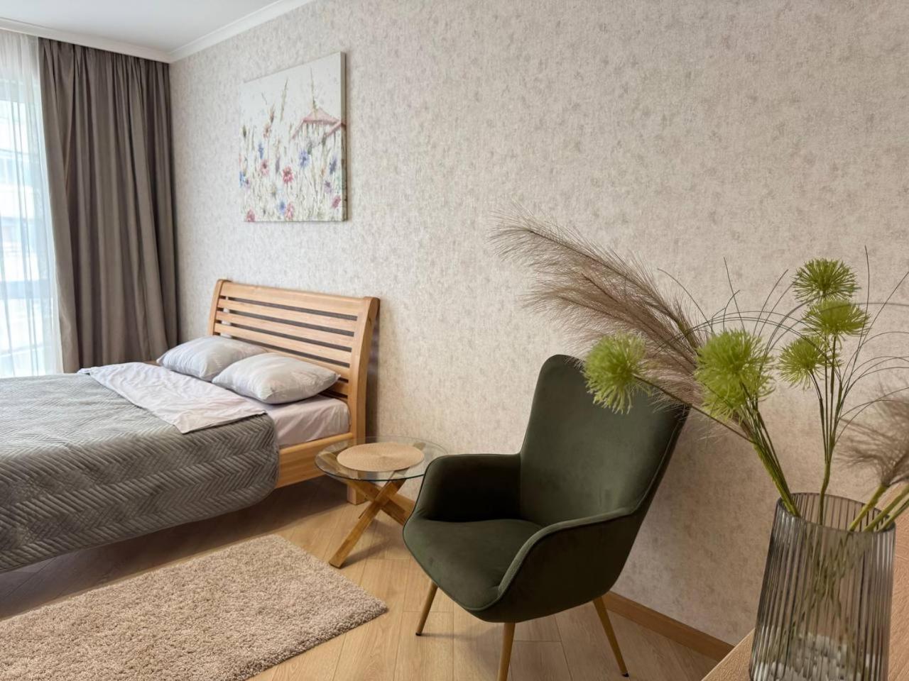 Apartment - Dzhordzha Vashynhtona